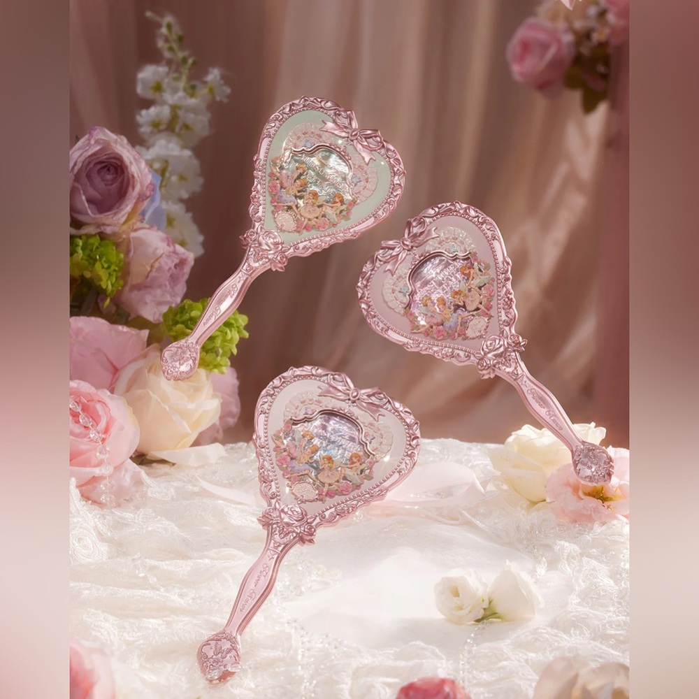 HIGHLY RAVE ASIAN CLASSIC MIRROR Midsummer Fairytales Hand Mirror | Flower Knows
